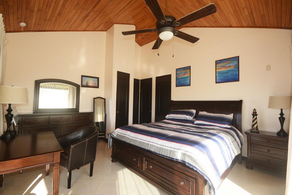 The Lighthouse Ocotal Villa Coco Room photo